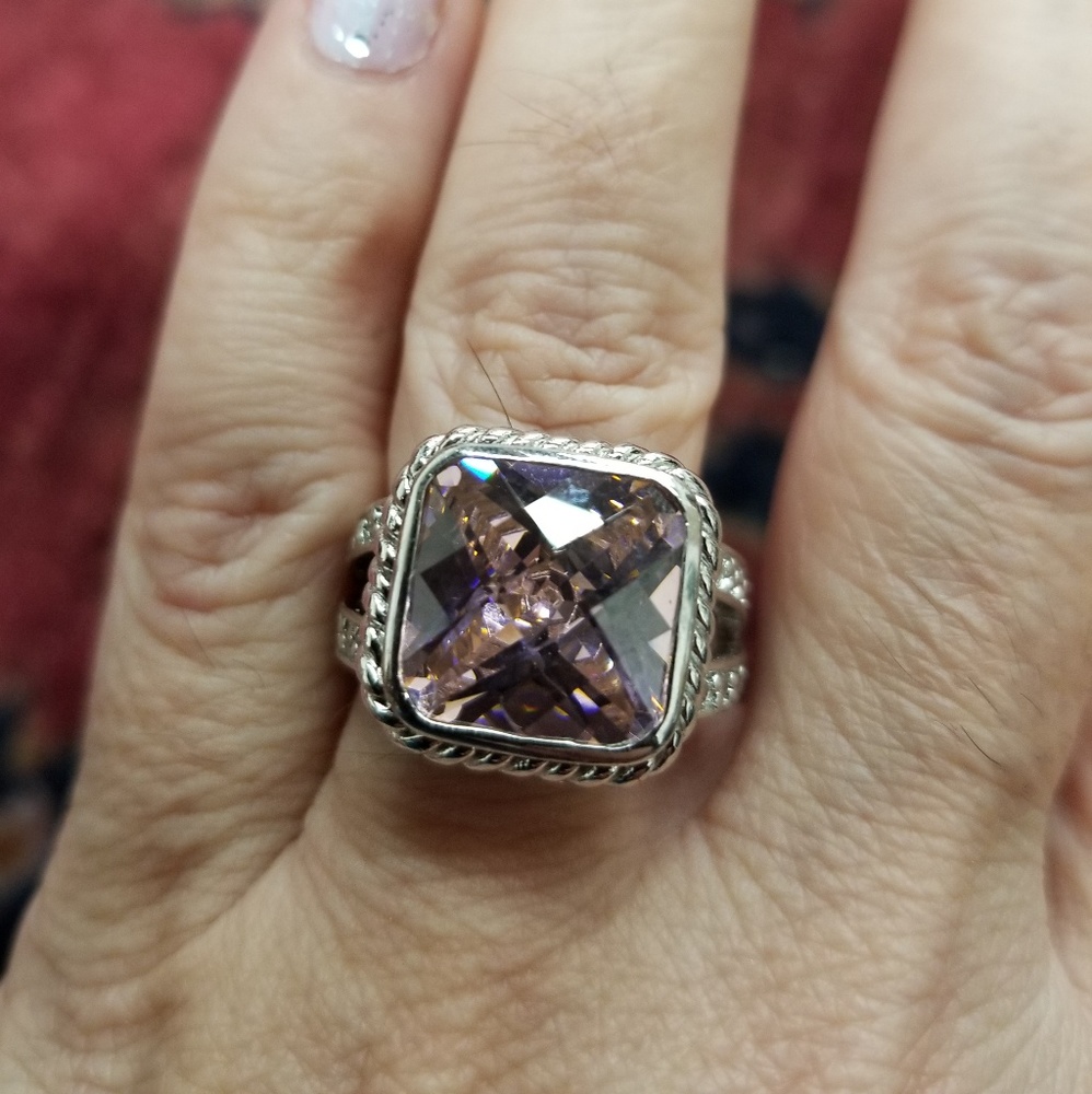 .925 Sterling Silver Gorgeous Pink CZ Ring. 7
